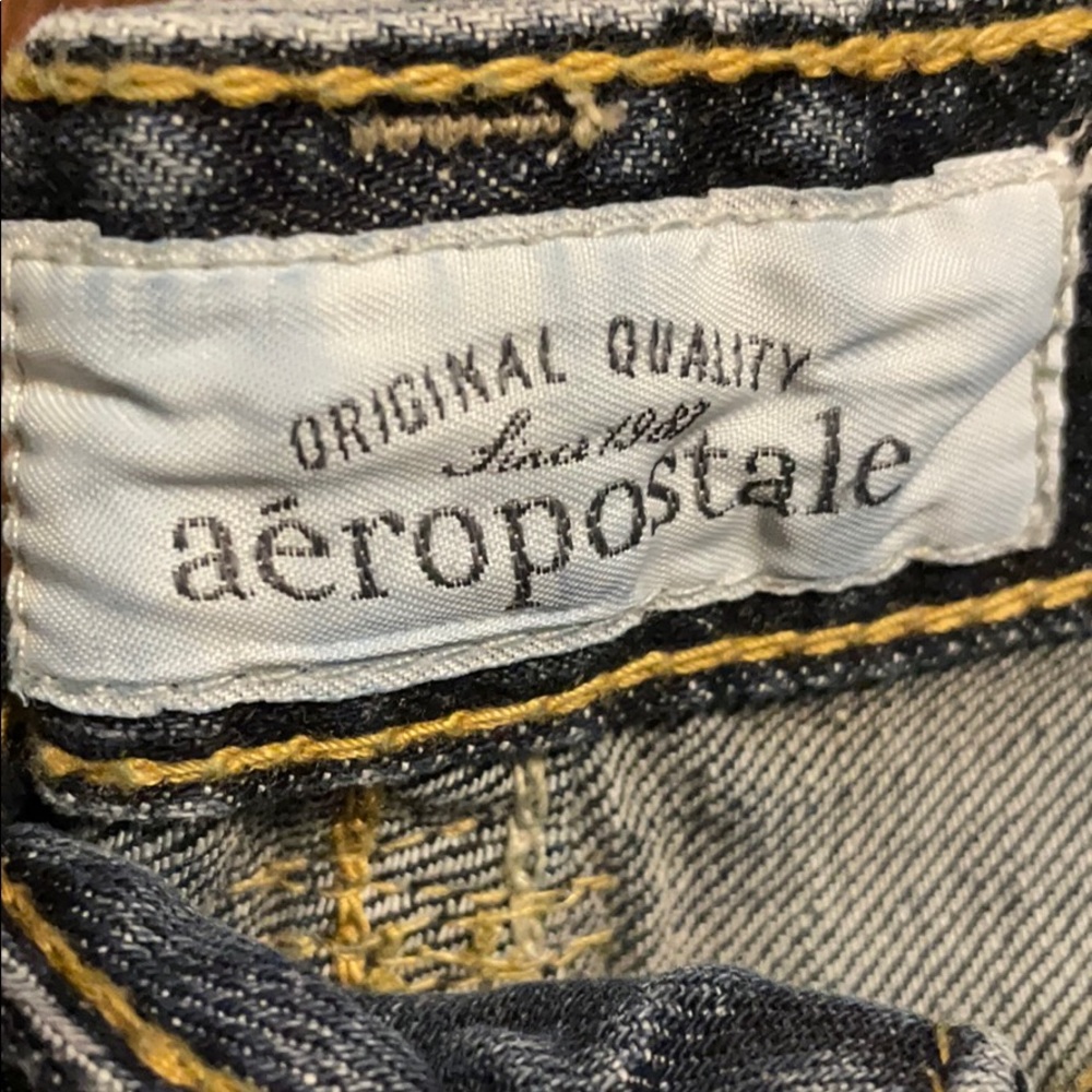 Shorts - Picture 3 of 7
